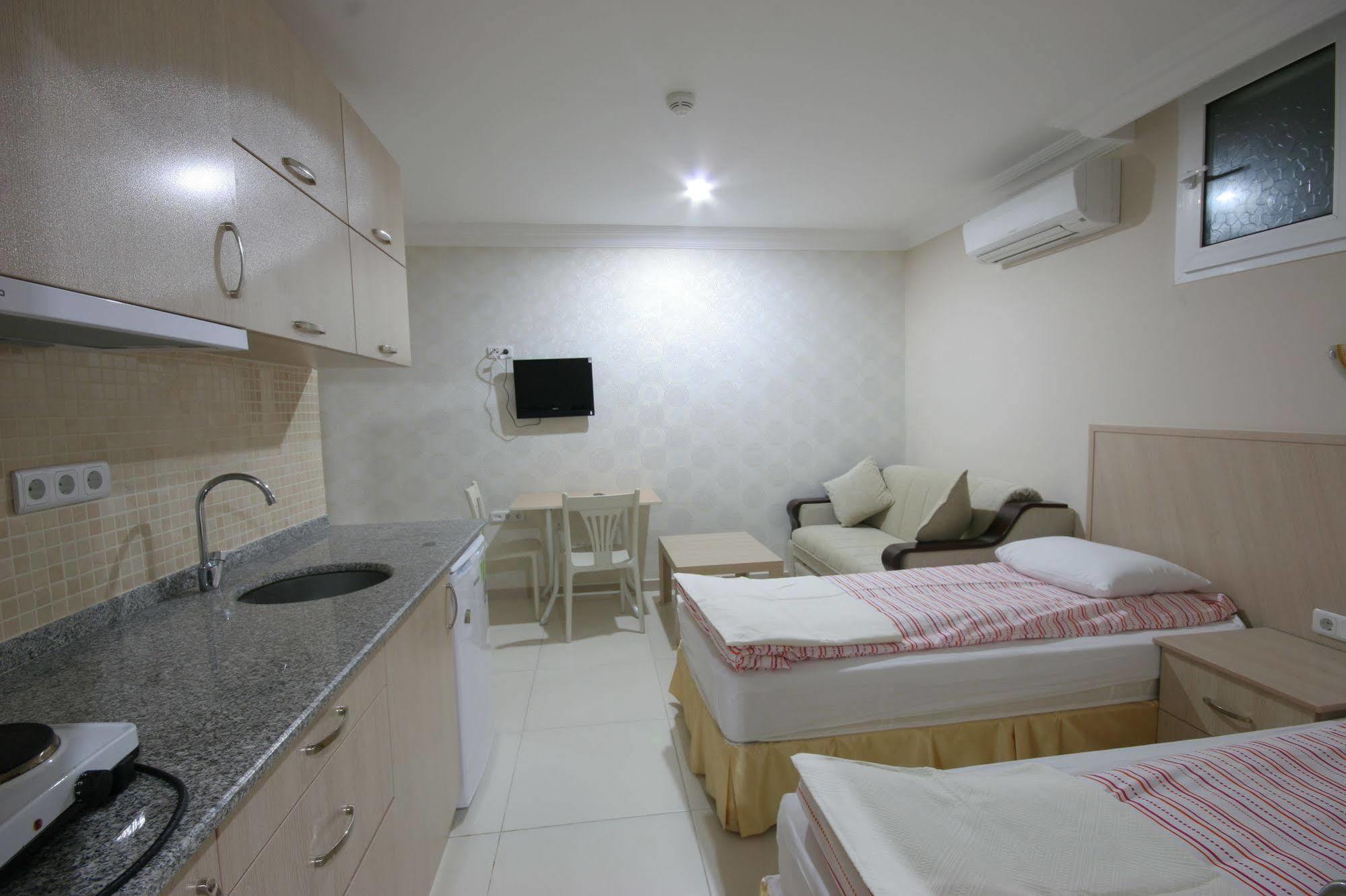 Berrak Su Hotel Antalya Zewnętrze zdjęcie